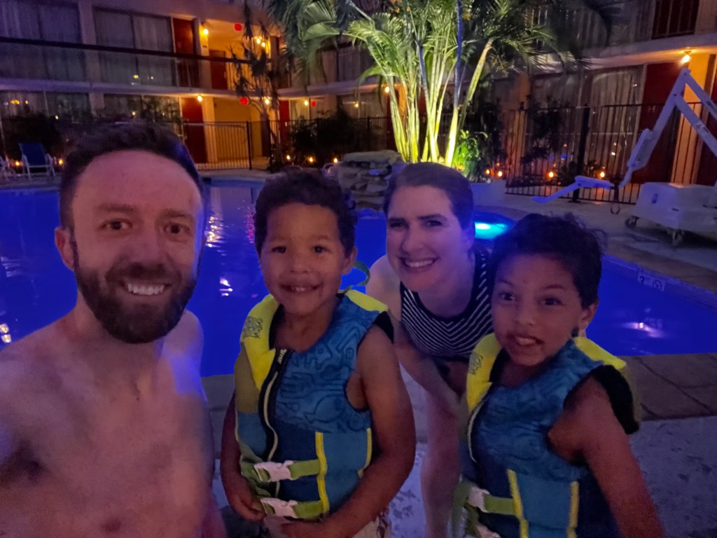 🚗 Our “Relaxing” Road Trip to Colorado: A Comedy of Towels, Toilets & Target&nbsp;Bags